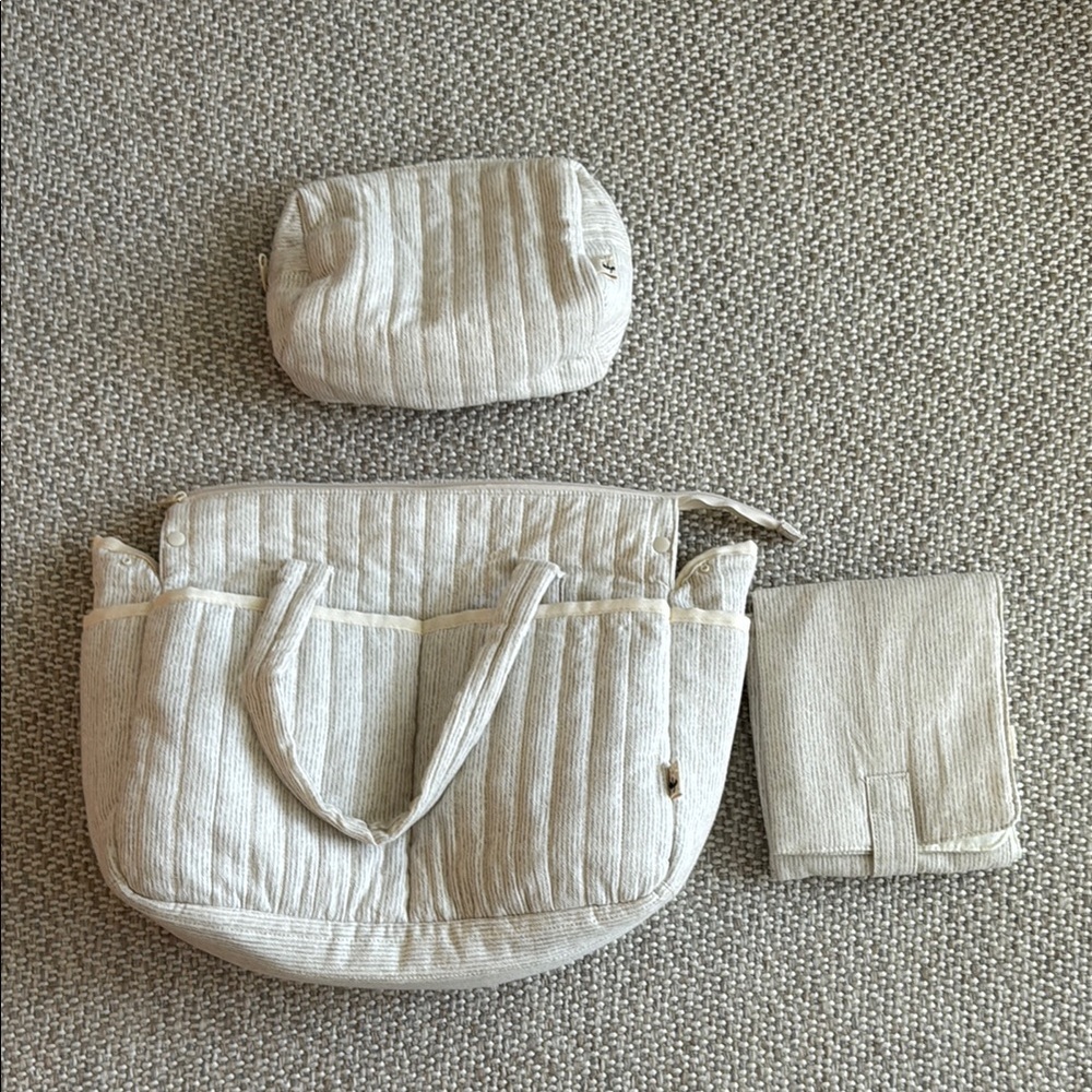 Zara Diaper Bag-  Cream Quilted Bag Set